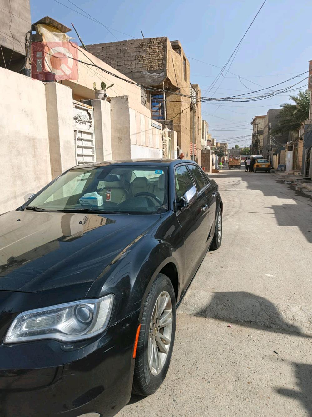 كرايسلر 300